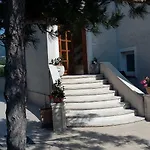 Glavas Mit Loggia Und Balkon Fuer 3 Personen Apartment *