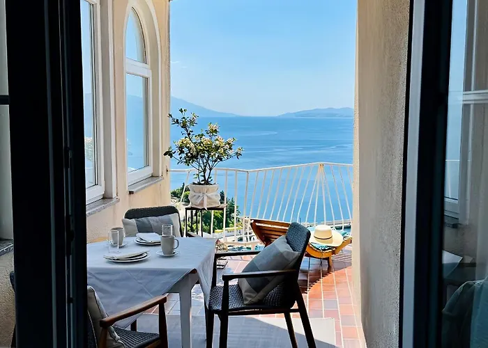 Glavas Mit Loggia Und Balkon Fuer 3 Personen *
